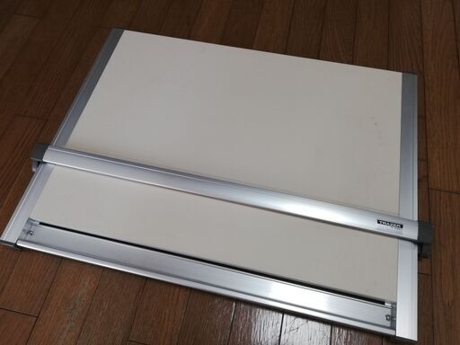 コクヨ トレイザー平行定規 ビニール製図板 A2 TR-HHEB11