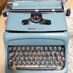 Olivetti オリベッティ タイプライター Studio 44