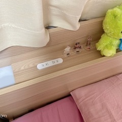 ダブルベッド　マットレス(敷布団)付き