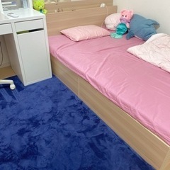 ダブルベッド　マットレス(敷布団)付き