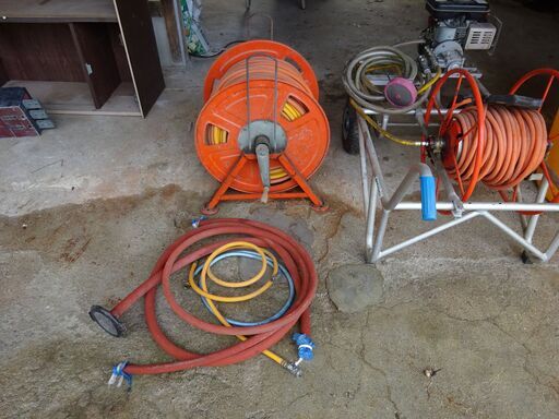 動力噴霧器（動噴） ホース、200L容器セット 中古品