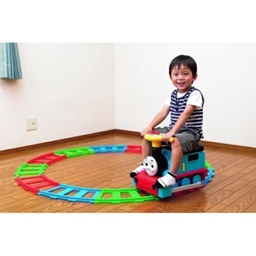 【12/25までの特別価格】電動乗用きかんしゃトーマス
