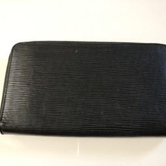 LOUIS VUITTON ルイビトン　長財布！