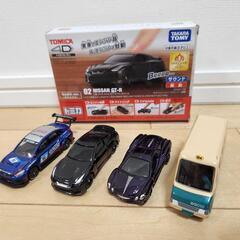 【取引中】トミカ4D日産GT-R箱付き、クロネコヤマト他4両セット