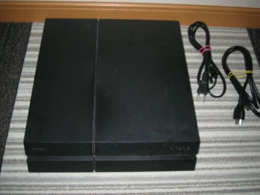 PS4　プレーステション　PlayStation4　ジェットブラック　５００GB　箱あり