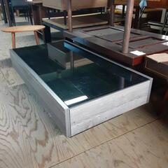 ガラスローテーブル　A