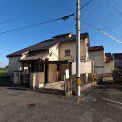 （入居者決まりました）岐阜県海津市　駐車場３台付・南向・４LDK一軒家
