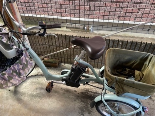アシスト機能付き三輪車