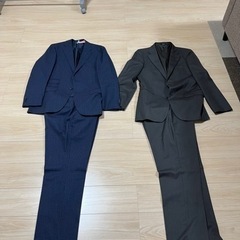【再販】スーツ2着 ¥4,000 ※前回より¥1,000値下げ