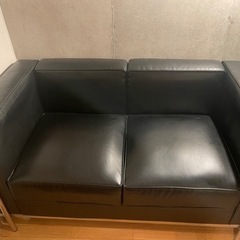 ル・コルビジェデザイン　ソファ　LC2 2人がけ