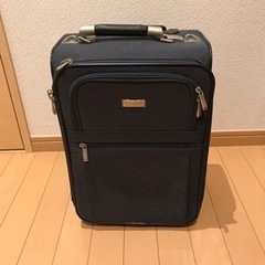 【受付終了】小型スーツケース(機内持込可)