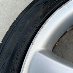 ウィッシュ純正4本セット　プリウス等