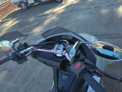 ⭐ヤマハマグザム250 SG17J 白 ローダウン車 マフラーの音が良い