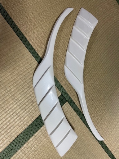 c-hr フェンダーダクト