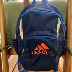 【決まりました】adidas  子供リュック　