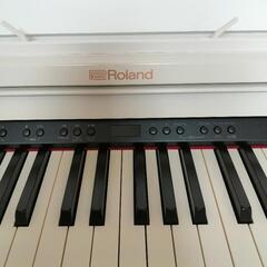 ROLAND電子ピアノ　RP501R-WH　2019年製