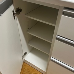 【さらに値下げました】大型キッチンボード　キッチン棚　エナメルホワイト　ファニチャー