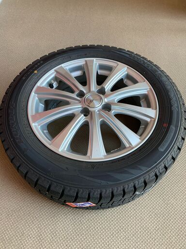 スタッドレスタイヤホイール4本セット175/65R15