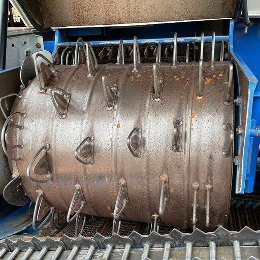 イセキ 2条刈り コンバイン HV218G-KWC デバイダ 18馬力 182時間