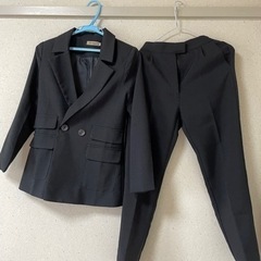 【XS】黒いレディーススーツ(パンツ)