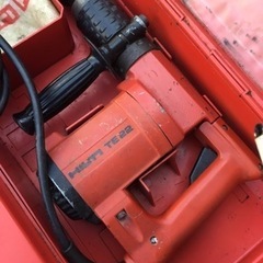 HILTIロータリーハンマードリルTE22