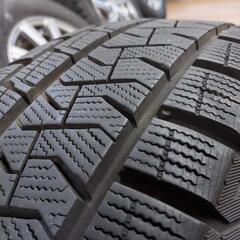 2019年製造 スタッドレスタイヤ アルミホイール 4本セット 195/65R15  NOAH VOXYなどに