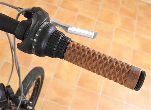 R08 創作デザイン SVB Be BIKE CARMATE ビーバイク カーメイト 自転車 16インチ 7弾変速 R08 創作デザイン SVB Be BIKE CARMATE ビーバイク カーメイト 自転車