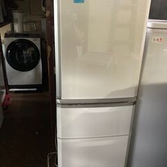 三菱2ドア冷蔵庫【発送3月11日-3月18日限定】美品 218L 2ドア冷凍庫【右開き】マットホワイト | 三菱 | MF-U22K-W
