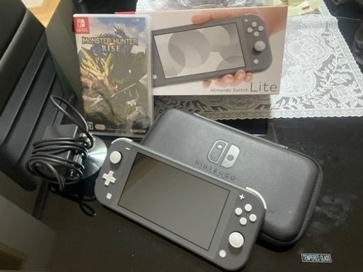 任天堂 スイッチ ライト本体+ゲーム＋本体ケース