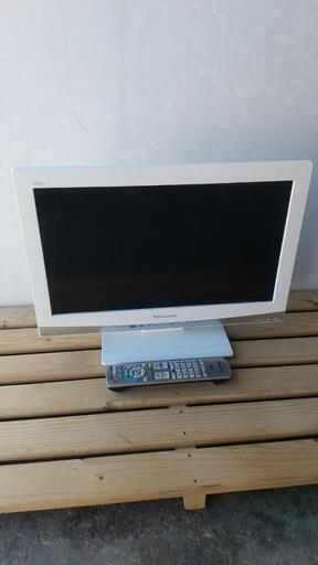 取引中y★パナソニック19インチ液晶テレビ2011年製ホワイト★