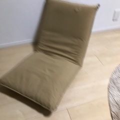 折たたみ式座椅子