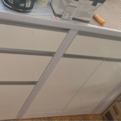 キッチンカップボード　収納棚