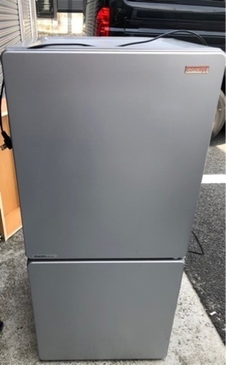 大幅値下げ致しました　美品2013年製　ノンフロン冷蔵庫 mr j110cc