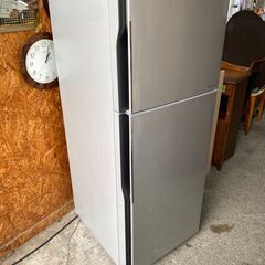 Z3111　日立　2016年　２０３L　2ドア冷蔵庫