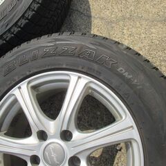 215/70R16 スタッドレスタイヤ アルミ付き ブリザック DM-V1 PCD114.3 5穴 ④