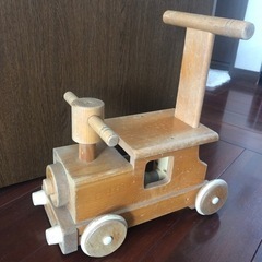 子供用　乗り物　汽車