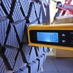 決まりました　235/55R20　スタッドレスタイヤ 4本 BS ブリザック DM-V2 2016年製 溝有り