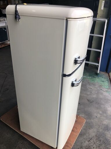 アイリスオーヤマ PRR-122D-W レトロ冷凍冷蔵庫 114L 2020年製 D093G010