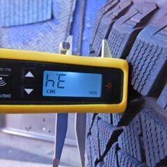 決まりました　235/55R20　スタッドレスタイヤ 4本 BS ブリザック DM-V2 2016年製 溝有り