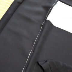 着物と帯と帯揚げと帯締めセット 紋付 高級正絹 和装 葬式