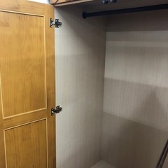 【サン】2枚扉ワードローブ売ります！