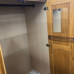 【サン】2枚扉ワードローブ売ります！