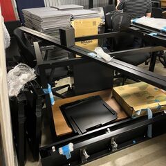 【購入者確定09/29(木)配送③】スイフト会議デスク/コクヨing/オカムラ3段ワゴン