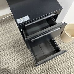 【購入者確定09/29(木)配送③】スイフト会議デスク/コクヨing/オカムラ3段ワゴン