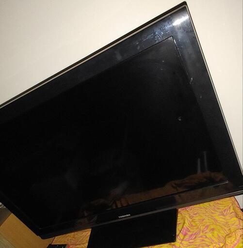 【値下げ】東芝液晶カラーテレビ(中古品)