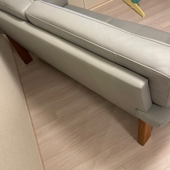 カリモク　本皮　ソファ　二人掛け