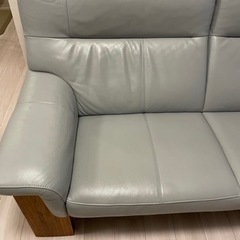 カリモク　本皮　ソファ　二人掛け