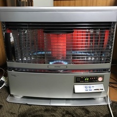 25ﾘｯﾄﾙ灯油タンク付煙突ストーブ(決まりました)