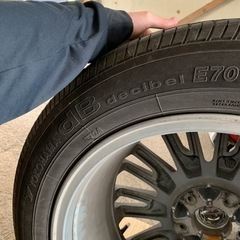 日産e52エルグランド 純正ホイールタイヤセット