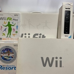 美品　Wii 本体　フィット　スポーツ